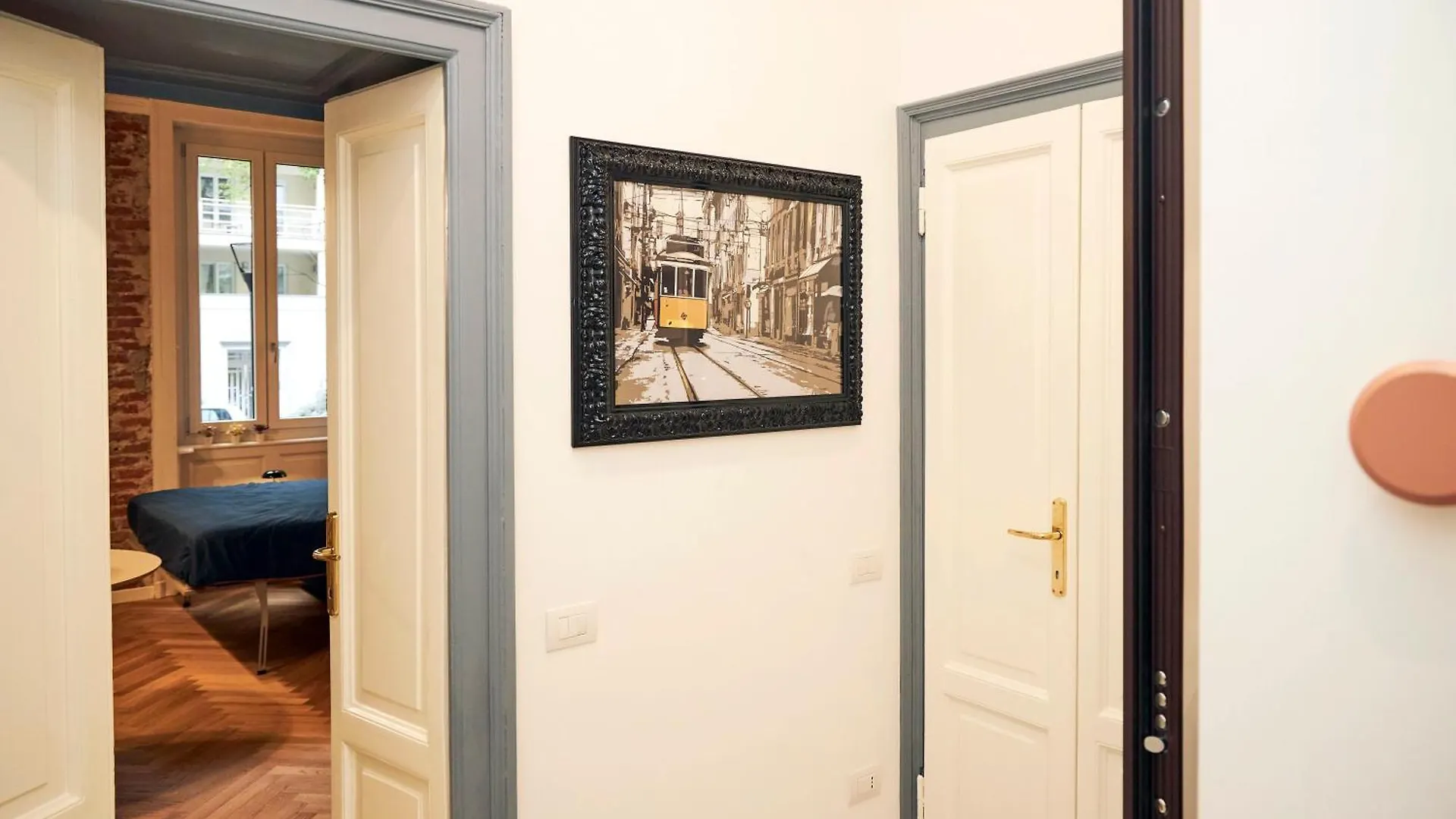 Milano Urban Flats Suite Sanzio 20 - Vicino A Duomo, Stadio E Fiera