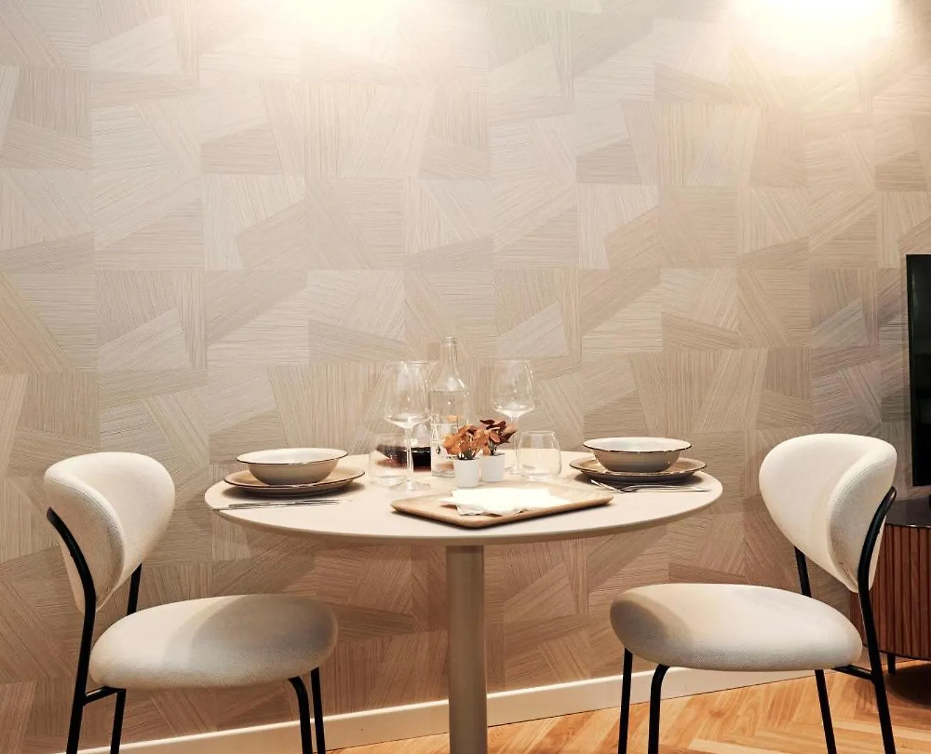 Milano Urban Flats Suite Sanzio 20 - Vicino A Duomo, Stadio E Fiera