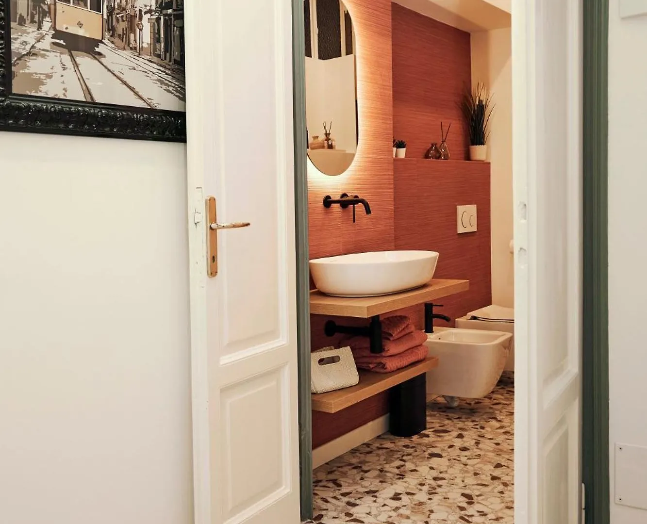 Apartment Milano Urban Flats Suite Sanzio 20 - Vicino A Duomo, Stadio E Fiera