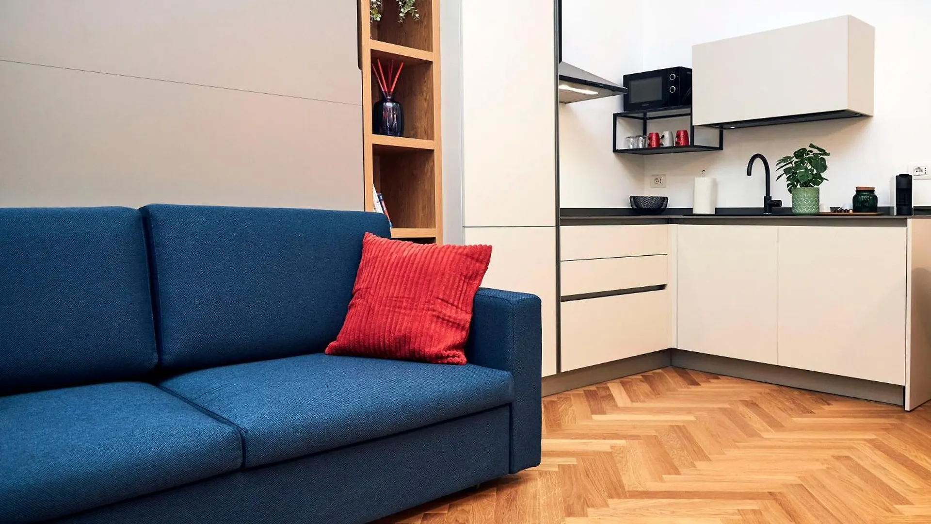 Milano Urban Flats Suite Sanzio 20 - Vicino A Duomo, Stadio E Fiera Apartment Milan